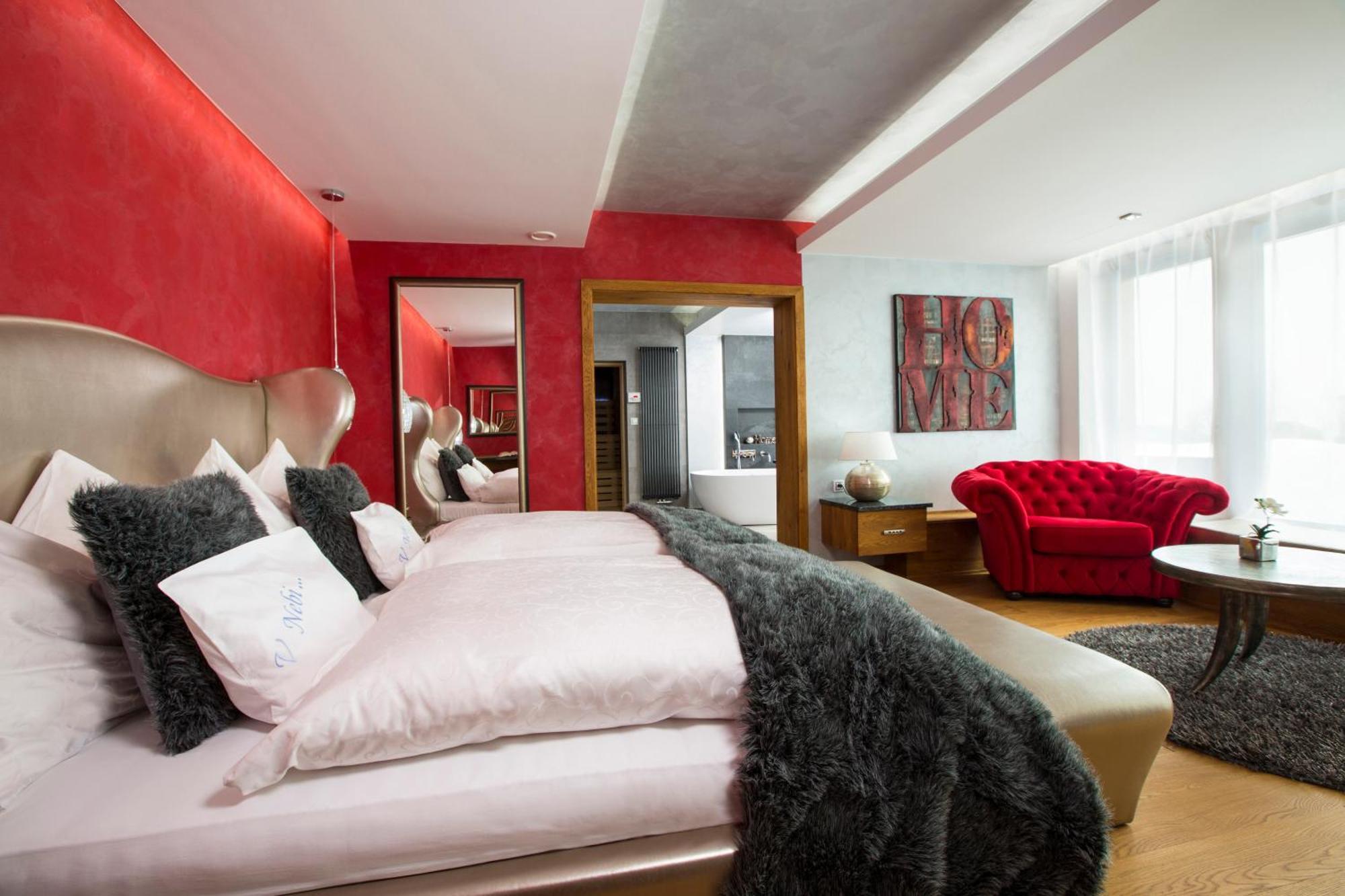 Wellness Hotel V Nebi Kořenov 外观 照片