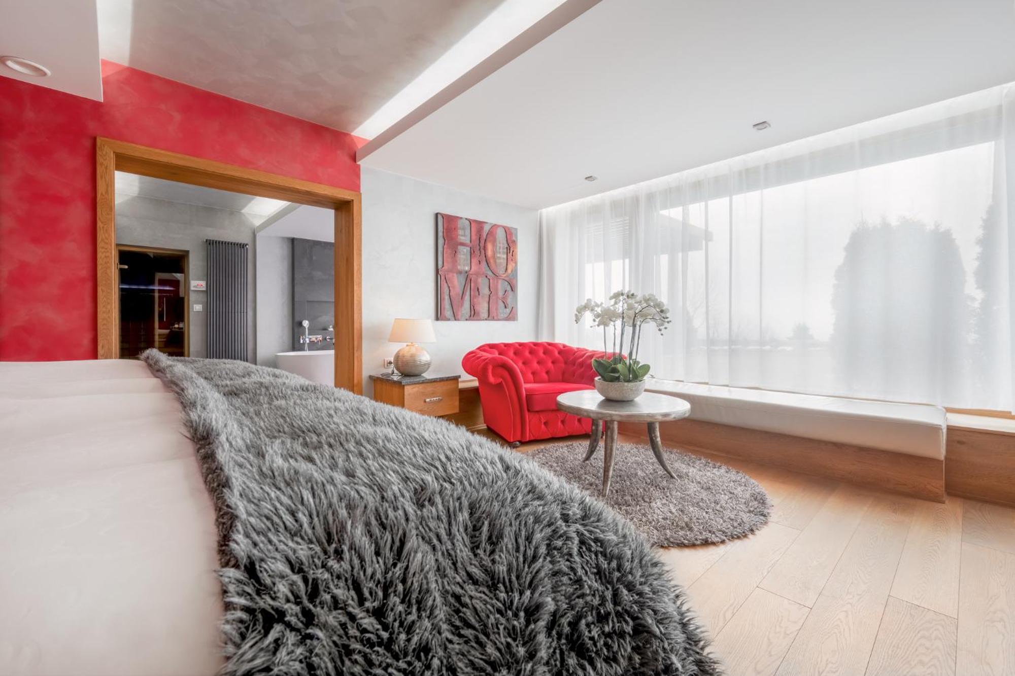 Wellness Hotel V Nebi Kořenov 外观 照片